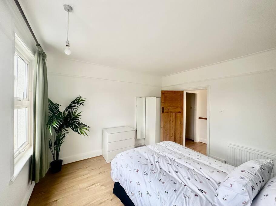 Catford 4 Bed House In Daneby Road,Se6 빌라 외부 사진